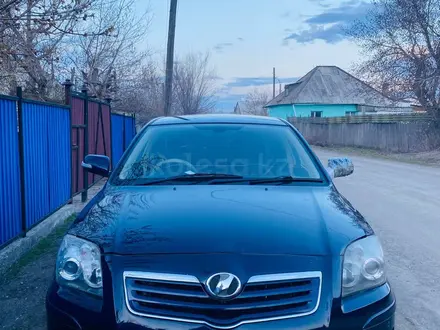 Toyota Avensis 2008 годаүшін2 000 000 тг. в Семей