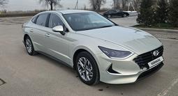 Hyundai Sonata 2022 года за 11 700 000 тг. в Алматы – фото 2