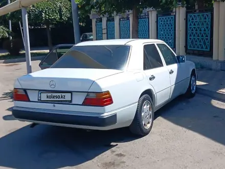 Mercedes-Benz E 230 1992 года за 1 800 000 тг. в Алматы – фото 3