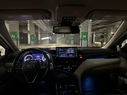 Toyota Camry 2021 года за 13 900 000 тг. в Астана – фото 20