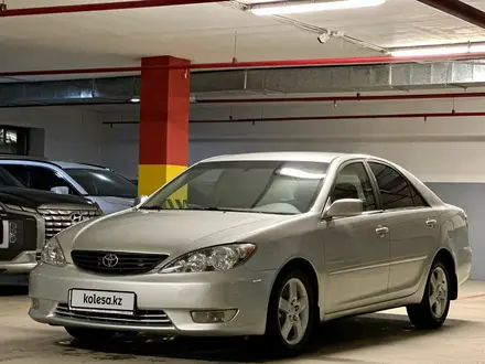 Toyota Camry 2005 года за 4 900 000 тг. в Астана – фото 2