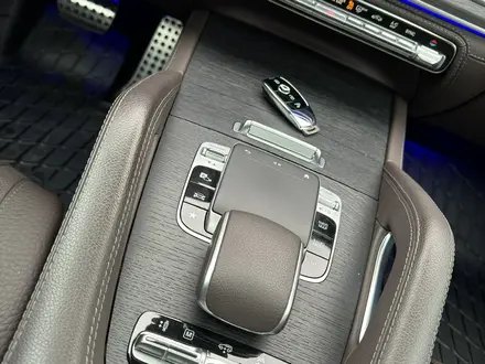 Mercedes-Benz GLS 450 2022 года за 65 000 000 тг. в Алматы – фото 17