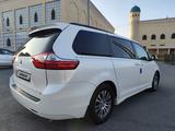 Toyota Sienna 2018 года за 17 000 000 тг. в Тараз – фото 4