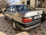 Volkswagen Passat 1993 годаүшін1 650 000 тг. в Шымкент – фото 4