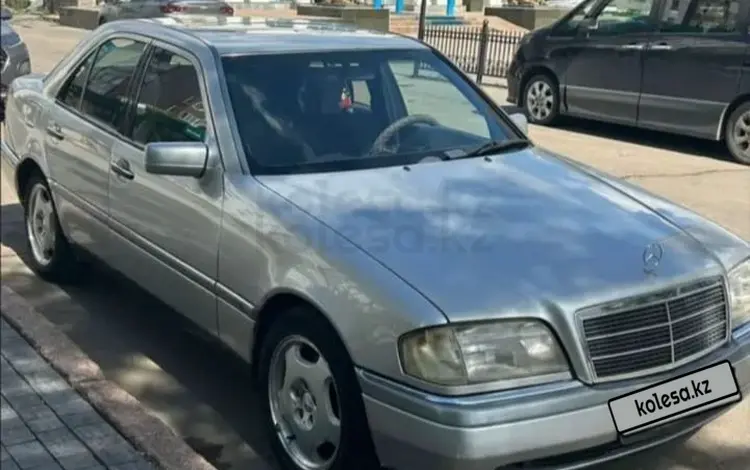 Mercedes-Benz C 280 1995 годаfor2 200 000 тг. в Астана