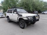 Toyota Land Cruiser 2000 годаfor8 500 000 тг. в Семей – фото 2