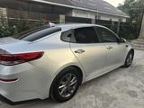 Kia Optima 2019 года за 8 390 000 тг. в Алматы – фото 3