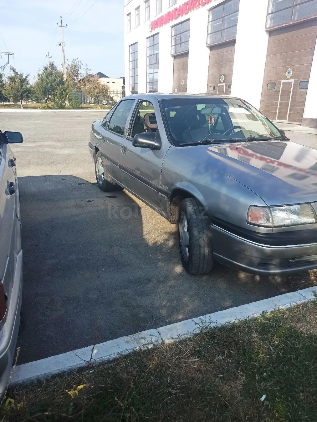 Opel Vectra 1995 г.