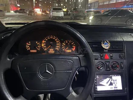 Mercedes-Benz C 180 1996 года за 1 600 000 тг. в Караганда – фото 12