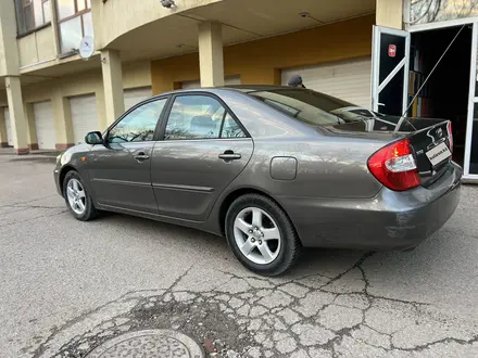 Toyota Camry 2003 года за 6 700 000 тг. в Актобе – фото 2