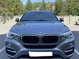 BMW X6 2018 года за 23 000 000 тг. в Астана – фото 2