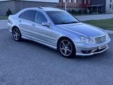 Mercedes-Benz C 230 2004 года за 3 700 000 тг. в Павлодар – фото 2