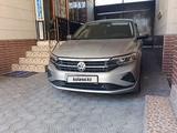 Volkswagen Polo 2021 годаүшін8 000 000 тг. в Шымкент