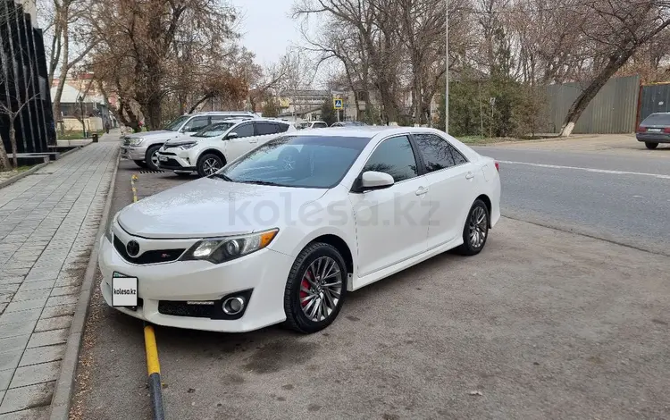 Toyota Camry 2014 года за 8 900 000 тг. в Алматы