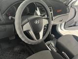 Hyundai Accent 2014 года за 5 200 000 тг. в Атырау – фото 3