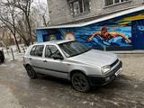 Volkswagen Golf 1993 годаүшін830 000 тг. в Семей – фото 2