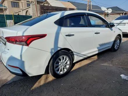 Hyundai Accent 2019 года за 7 800 000 тг. в Шымкент – фото 5