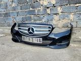 Передний бампер Mercedes Benz W212 рест за 300 000 тг. в Астана – фото 2
