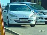 Peugeot 408 2013 года за 3 400 000 тг. в Атырау – фото 3