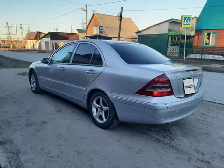 Mercedes-Benz C 200 2000 года за 2 700 000 тг. в Петропавловск – фото 9