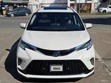 Toyota Sienna 2021 года за 17 000 000 тг. в Тбилиси