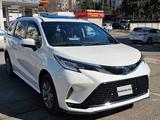 Toyota Sienna 2021 года за 17 000 000 тг. в Тбилиси – фото 3