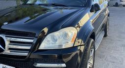 Mercedes-Benz GL 550 2008 года за 5 500 000 тг. в Жанаозен