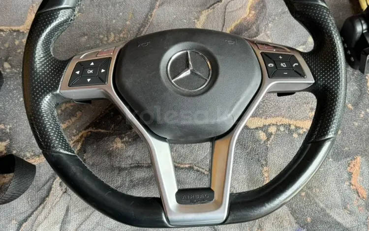 Руль Mercedes w212 w204 w218 w211үшін200 000 тг. в Алматы
