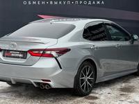 Toyota Camry 2022 годаүшін12 800 000 тг. в Актобе