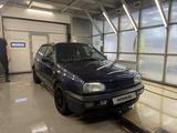 Volkswagen Golf 1995 годаүшін1 100 000 тг. в Усть-Каменогорск – фото 2