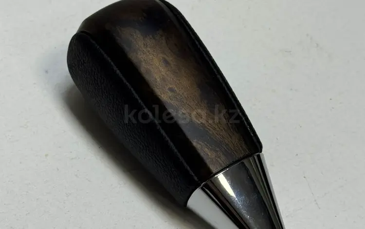 Ручка АКПП чёрная кожа + коричневое дерево для Land Cruiser 200 2008-15үшін8 000 тг. в Астана