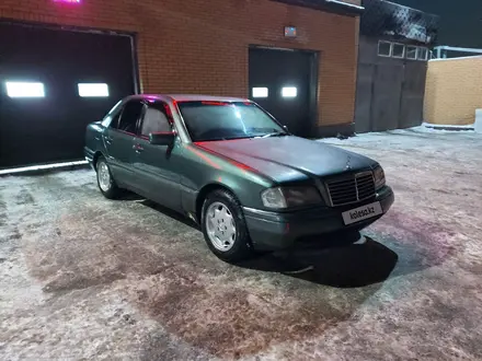 Mercedes-Benz C 180 1994 года за 1 800 000 тг. в Алматы