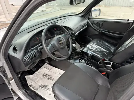 Chevrolet Niva 2014 года за 3 950 000 тг. в Алматы – фото 12