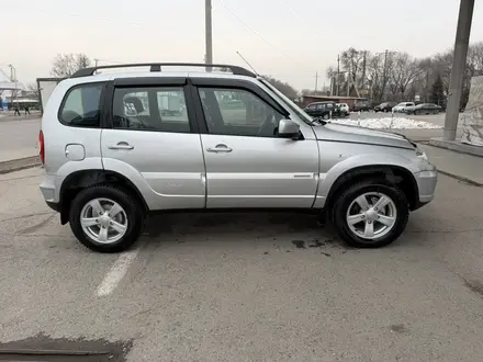 Chevrolet Niva 2014 года за 3 950 000 тг. в Алматы – фото 15