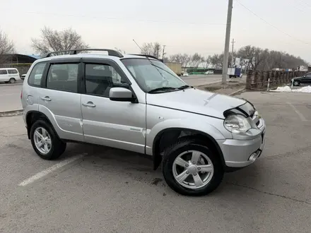Chevrolet Niva 2014 года за 3 950 000 тг. в Алматы – фото 18