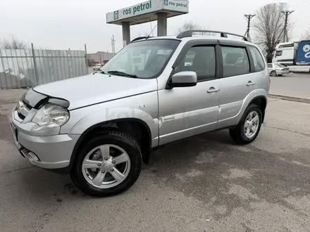 Chevrolet Niva 2014 года за 3 950 000 тг. в Алматы – фото 19