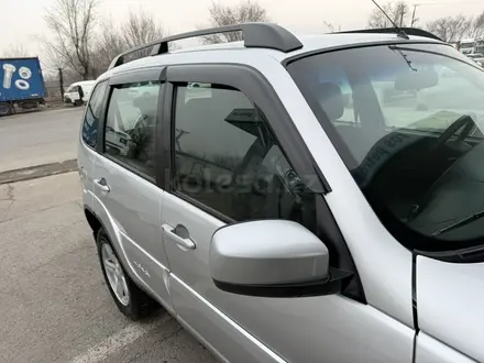 Chevrolet Niva 2014 года за 3 950 000 тг. в Алматы – фото 25