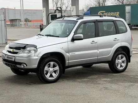 Chevrolet Niva 2014 года за 3 950 000 тг. в Алматы – фото 7