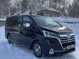 Toyota Granvia 2022 года за 40 000 000 тг. в Усть-Каменогорск