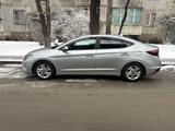 Hyundai Elantra 2019 года за 8 300 000 тг. в Алматы – фото 4