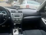 Toyota Camry 2011 года за 4 200 000 тг. в Атырау – фото 5