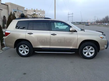 Toyota Highlander 2008 года за 9 500 000 тг. в Тараз – фото 2