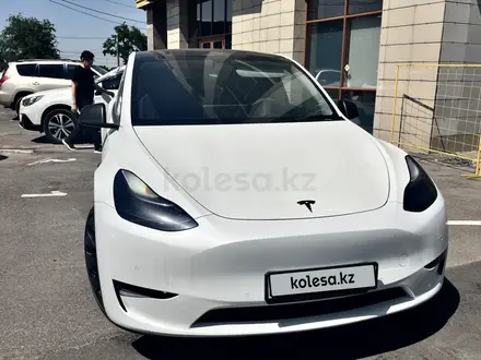 Tesla Model Y 2023 года за 12 500 000 тг. в Алматы