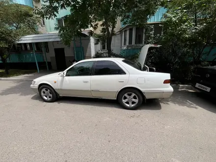 Toyota Camry Gracia 1997 года за 2 400 000 тг. в Алматы – фото 2