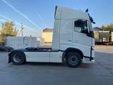 Volvo  FH 2017 годаfor32 600 000 тг. в Уральск – фото 2