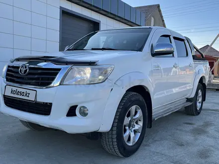 Toyota Hilux 2013 года за 9 800 000 тг. в Атырау