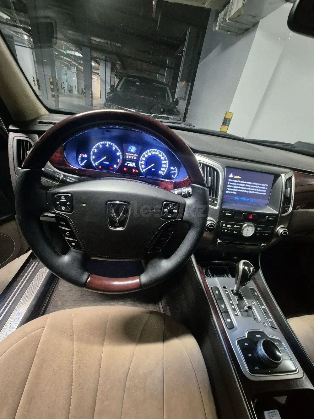 Hyundai Equus, 2012