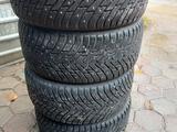 Зимние шипованые шины Nokian Hakkapellitta за 130 000 тг. в Алматы – фото 2