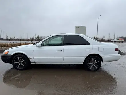 Toyota Camry 1999 года за 2 600 000 тг. в Астана – фото 8