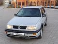 Volkswagen Vento 1992 годаfor2 200 000 тг. в Караганда – фото 2